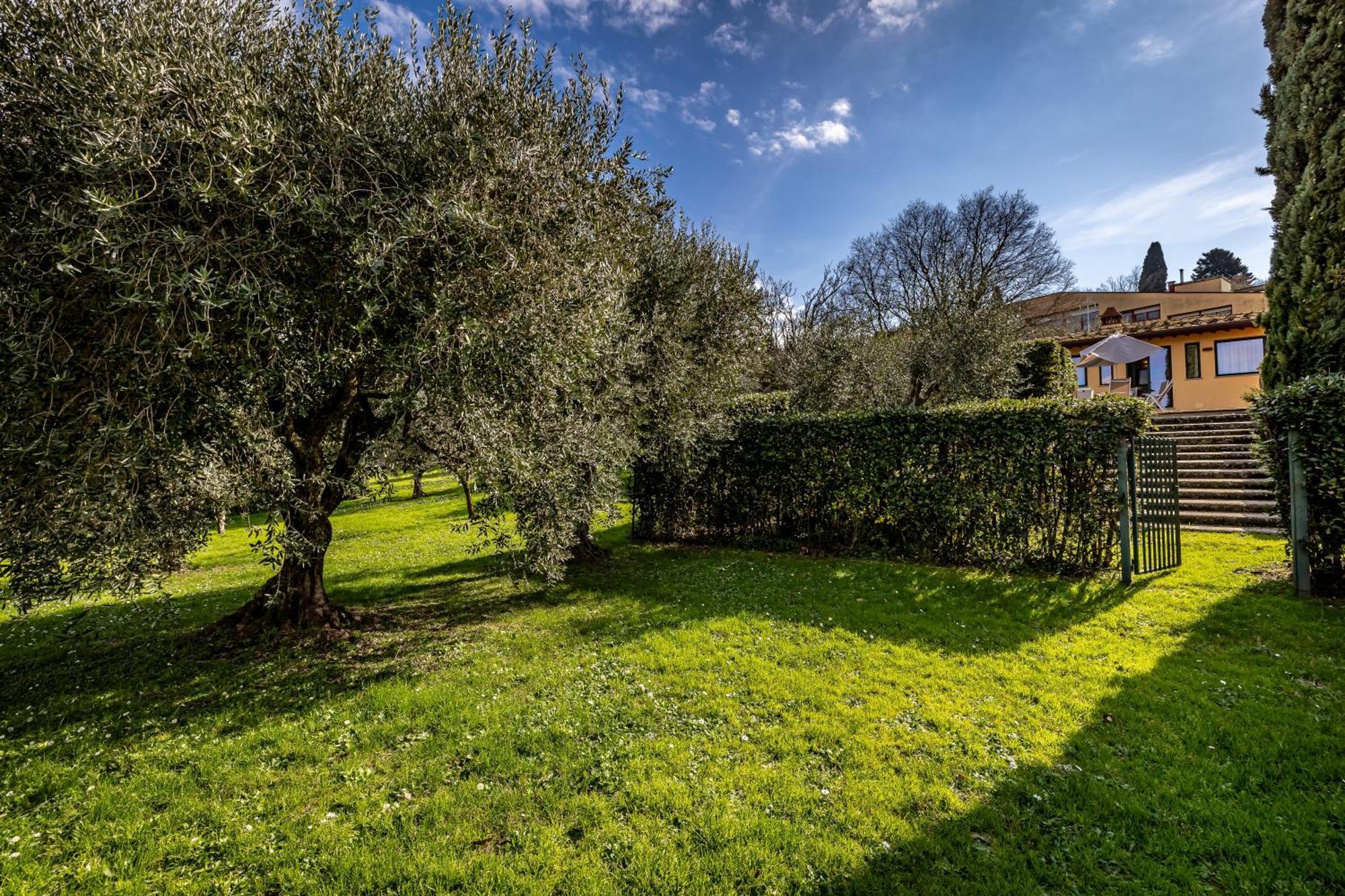 Yid Cozy House In Fiesole With Jacuzzi 아파트 외부 사진
